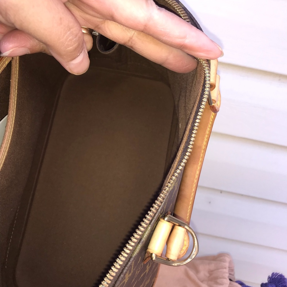 Louis Vuitton Alma Monogram PM size SOLD - Picture 12 of 14